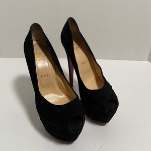 Suede Platform Peep Toe Christian Louboutin👠